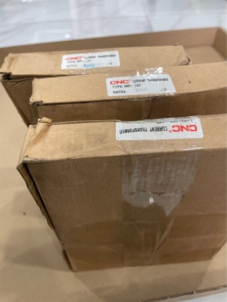 Biến dòng đo đếm MCT 2000/5A hãng CNC